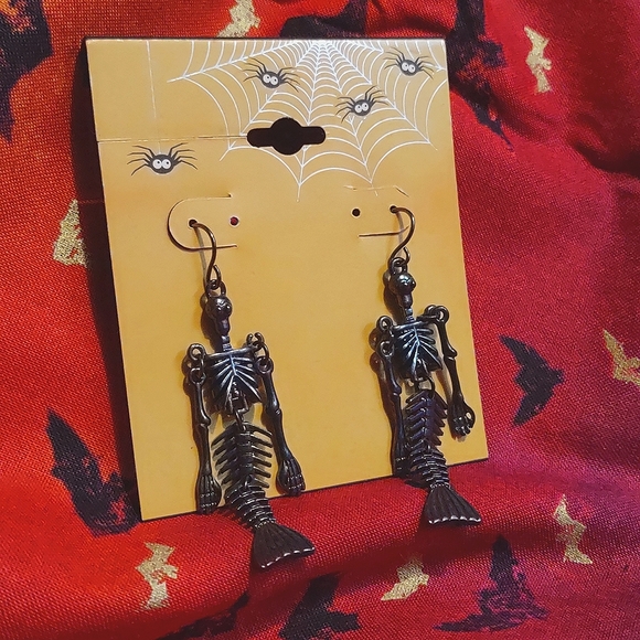 Kohl's Jewelry - Halloween oil slick mermaid skeleton earrings